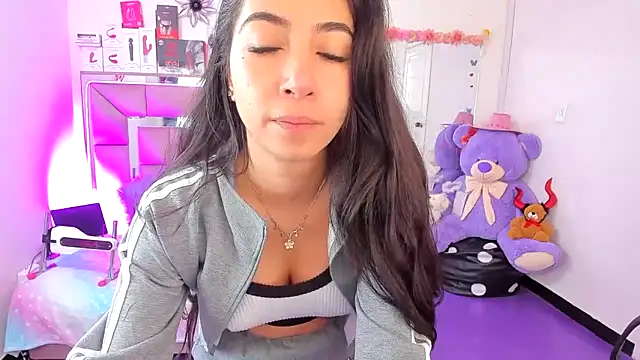AriadnaCappelletty online show from 05-26-26, 04:27