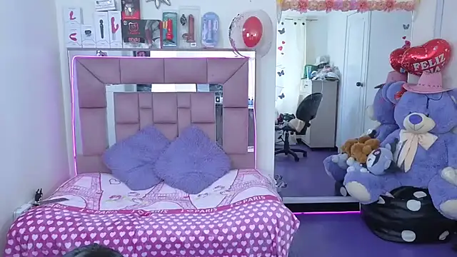 AriadnaCappelletty online show from 11-06-25, 04:22