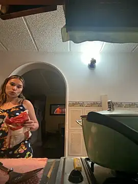 AntonelaDaly online show from 10-16-25, 06:16