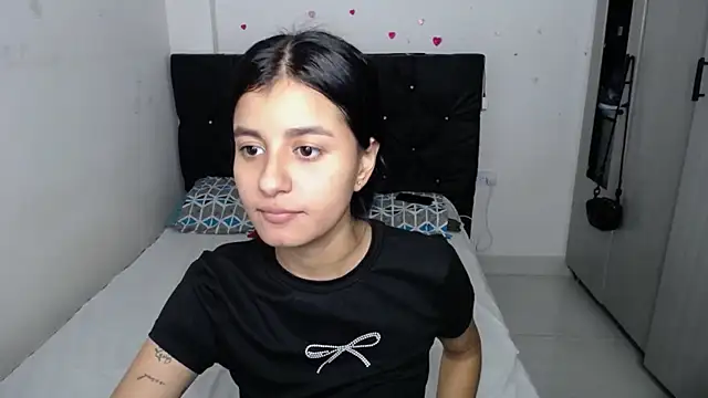 floweer  online show from 02-25-26, 03:29