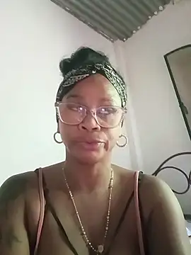 Melanie candy  online show from 01-14-26, 06:55