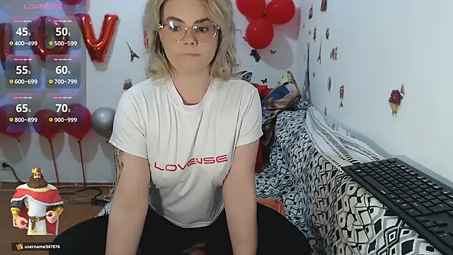 hotmilf4uxxx online show from 03-20-26, 09:32