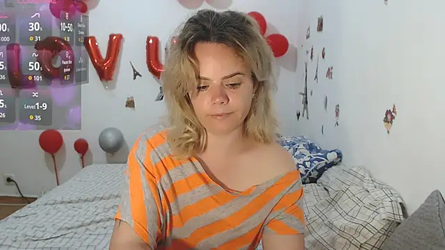 hotmilf4uxxx online show from 06-15-26, 10:15