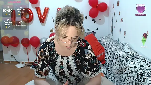 hotmilf4uxxx online show from 03-19-26, 09:42