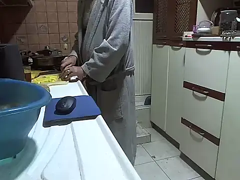 zormen355 online show from 01-11-26, 06:37