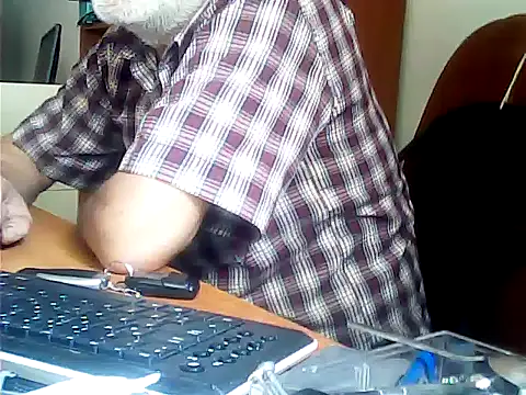 zormen355 online show from 06-18-26, 11:04