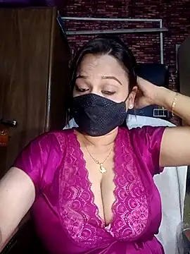 albelasummi702 online show from 02-18-25, 05:42