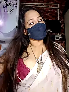 albelasummi702 online show from 12-04-25, 02:43