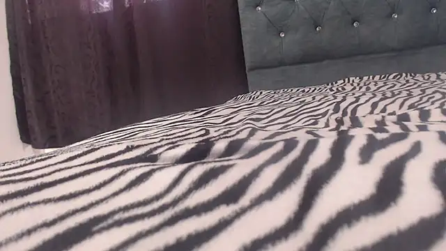 Elza Blonde online show from 03-25-26, 01:54