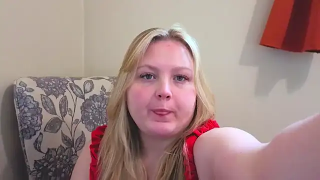 PhatAssBlond online show from 03-25-26, 04:28