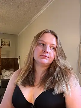 PhatAssBlond online show from 11-13-25, 08:02