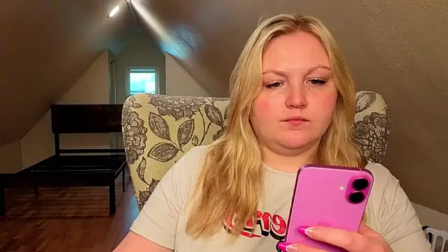 PhatAssBlond online show from 05-16-26, 09:03