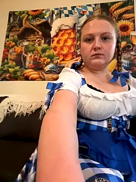 PhatAssBlond online show from 09-29-25, 09:09