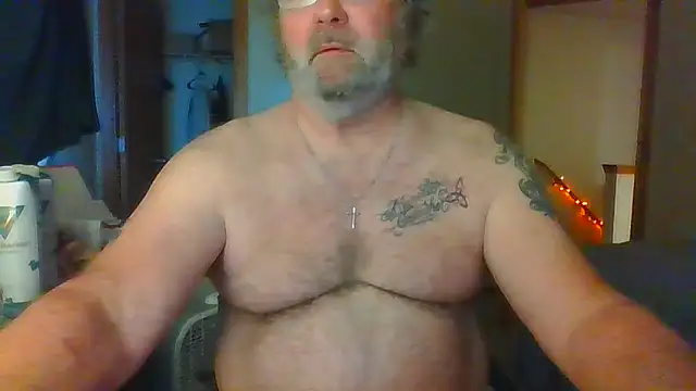 Snapshot of Doherty10 chatting on 05-04-26, 08:22 Doherty10 online show from 05-04-26, 08:22