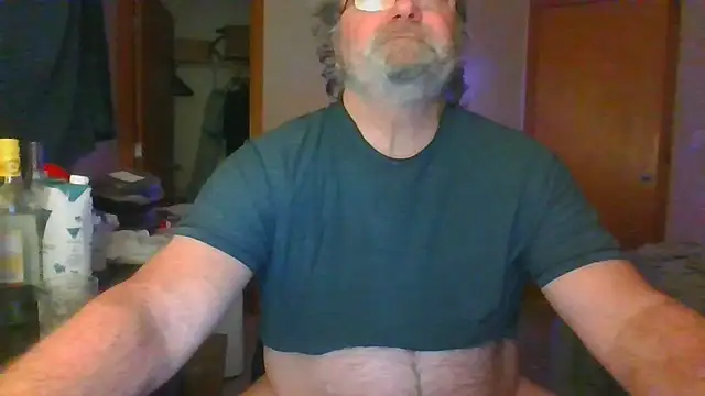 Snapshot of Doherty10 chatting on 02-22-26, 04:15 Doherty10 online show from 02-22-26, 04:15