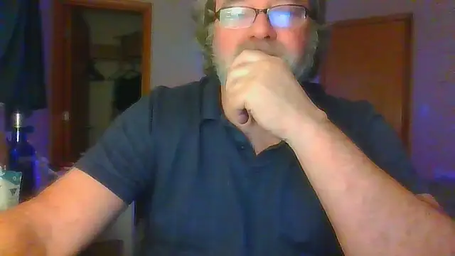 Snapshot of Doherty10 chatting on 01-08-26, 07:36 Doherty10 online show from 01-08-26, 07:36