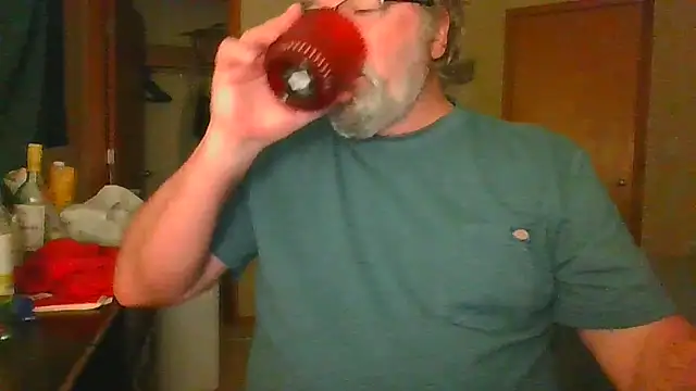 Snapshot of Doherty10 chatting on 11-19-25, 09:09 Doherty10 online show from 11-19-25, 09:09