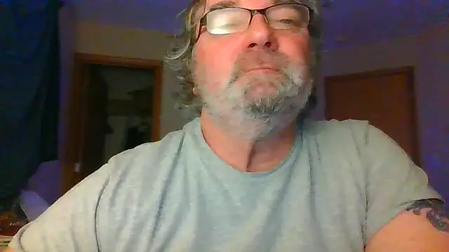Snapshot of Doherty10 chatting on 12-15-25, 07:58 Doherty10 online show from 12-15-25, 07:58