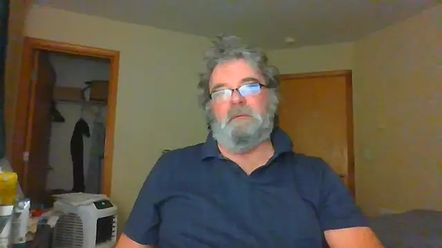 Snapshot of Doherty10 chatting on 06-10-26, 07:31 Doherty10 online show from 06-10-26, 07:31