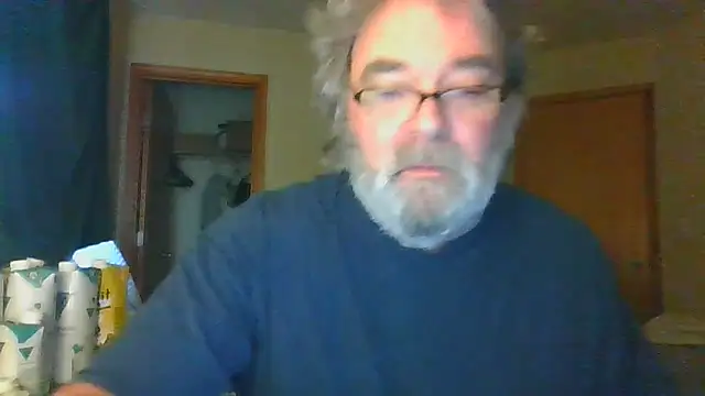 Snapshot of Doherty10 chatting on 05-31-26, 06:31 Doherty10 online show from 05-31-26, 06:31