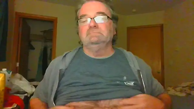 Snapshot of Doherty10 chatting on 11-28-25, 08:58 Doherty10 online show from 11-28-25, 08:58