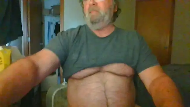 Snapshot of Doherty10 chatting on 05-09-26, 08:45 Doherty10 online show from 05-09-26, 08:45