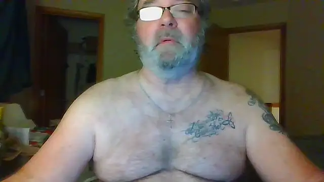 Snapshot of Doherty10 chatting on 05-11-26, 05:09 Doherty10 online show from 05-11-26, 05:09