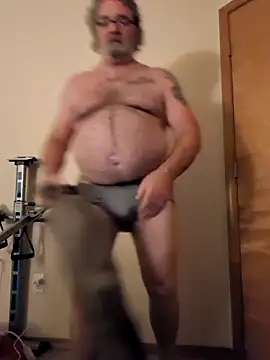 Snapshot of Doherty10 chatting on 11-13-25, 09:13 Doherty10 online show from 11-13-25, 09:13