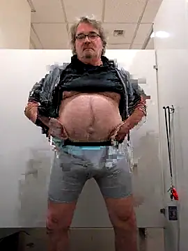 Snapshot of Doherty10 chatting on 11-27-25, 02:01 Doherty10 online show from 11-27-25, 02:01