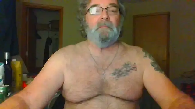 Snapshot of Doherty10 chatting on 06-04-26, 08:30 Doherty10 online show from 06-04-26, 08:30