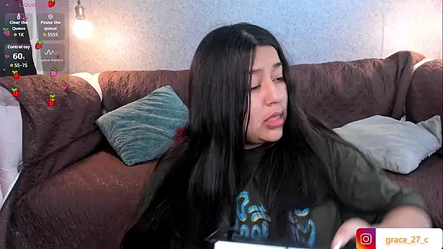 Snapshot of grace77__ chatting on 04-25-26, 12:30 grace77 online show from 04-25-26, 12:30