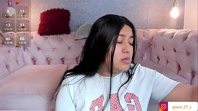 Snapshot of grace77__ chatting on 05-02-26, 12:32 grace77 online show from 05-02-26, 12:32