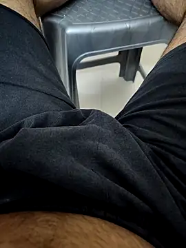 SplitPrestige19 online show from 12-17-25, 06:57