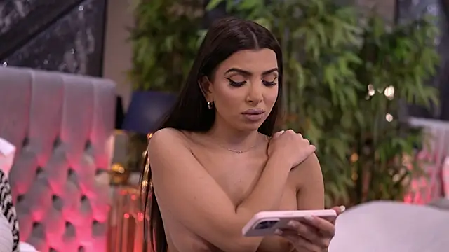 NicoleCellini online show from 01-14-26, 06:55