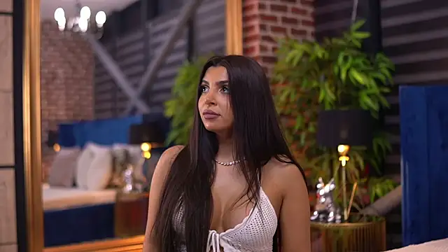 NicoleCellini online show from 10-25-25, 06:30