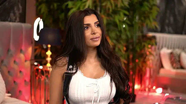 NicoleCellini online show from 12-18-25, 07:18