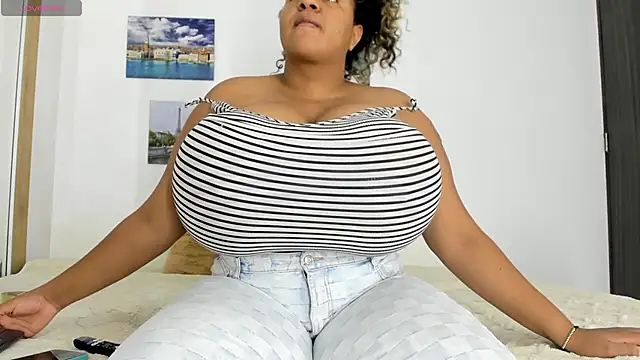 bigmom69  online show from 11-03-25, 12:27