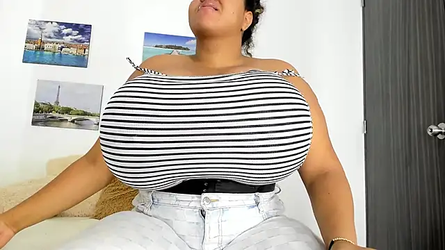 bigmom69  online show from 10-28-25, 05:01