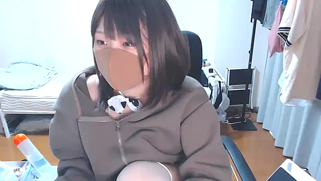 Snapshot of izumi__123 chatting on 09-28-25, 11:06 izumi 123 online show from 09-28-25, 11:06