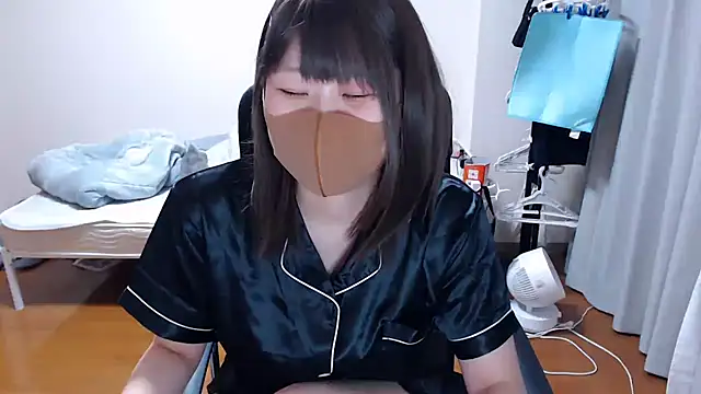 Snapshot of izumi__123 chatting on 07-20-26, 11:45 izumi 123 online show from 07-20-26, 11:45