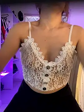 Snapshot of lia_huan chatting on 09-30-25, 02:12 lia huan online show from 09-30-25, 02:12