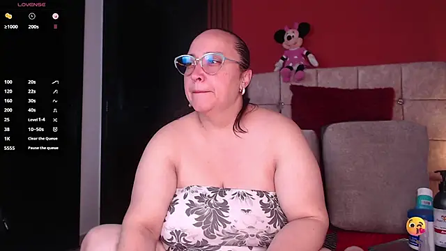 Natasha26  online show from 09-30-25, 07:20