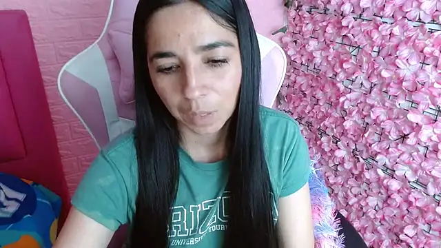 kendall all4u online show from 10-28-25, 02:56