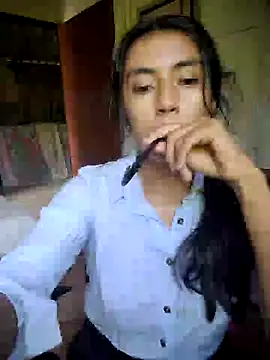 Snapshot of Venus_moonn chatting on 03-07-25, 02:56 Venus moonn online show from 03-07-25, 02:56