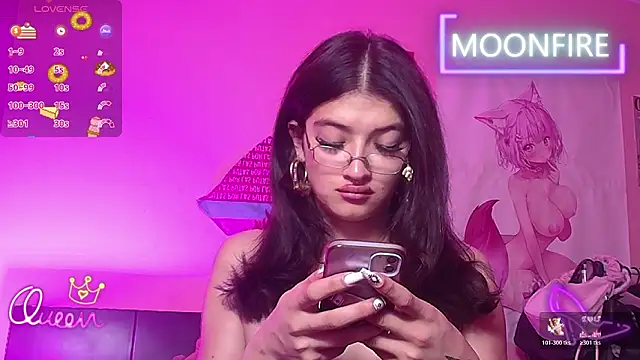 Snapshot of moonfiredancer chatting on 02-17-26, 04:32 moonfiredancer online show from 02-17-26, 04:32