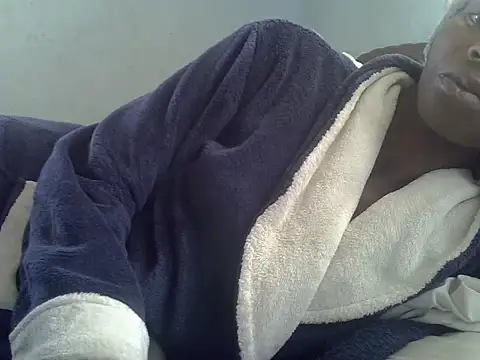 ElianeHot online show from 11-21-25, 05:28