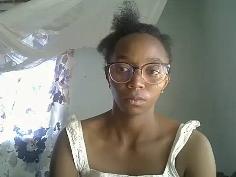 ElianeHot online show from 04-08-26, 11:22