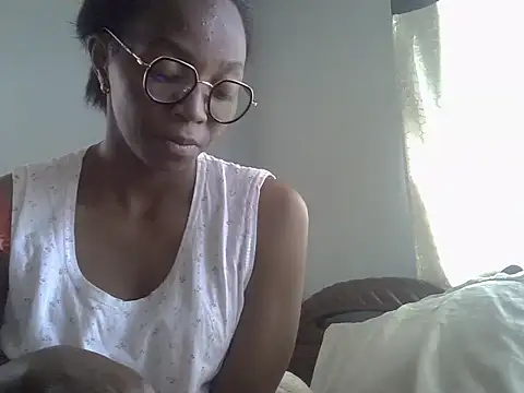 Snapshot of ElianeHot chatting on 09-09-25, 07:51 ElianeHot online show from 09-09-25, 07:51