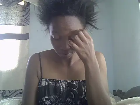 Snapshot of ElianeHot chatting on 09-21-25, 09:14 ElianeHot online show from 09-21-25, 09:14