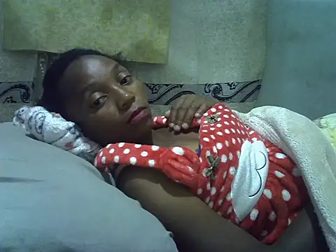 ElianeHot online show from 11-01-25, 06:35